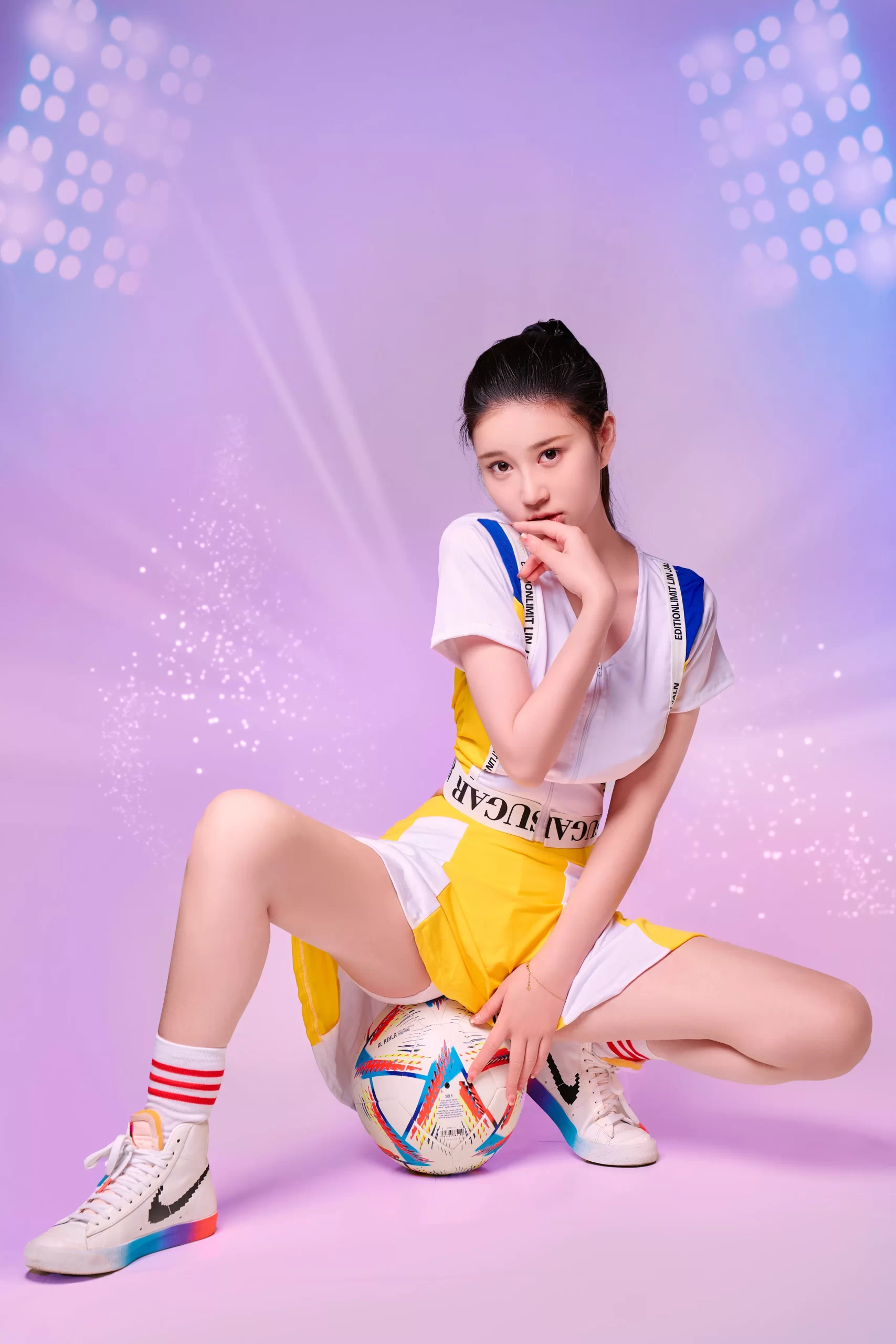 【深夜福利】年年55套合集 车灯很亮的一个女菩萨!插图5 【深夜福利】年年55套合集 车灯很亮的一个女菩萨!插图5