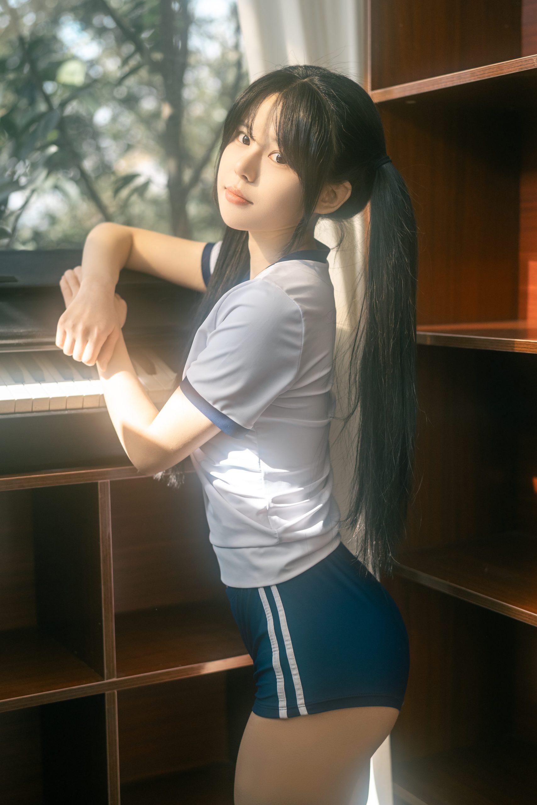 【深夜福利】rua阮阮:写真作品合集插图5 【深夜福利】rua阮阮:写真作品合集插图5