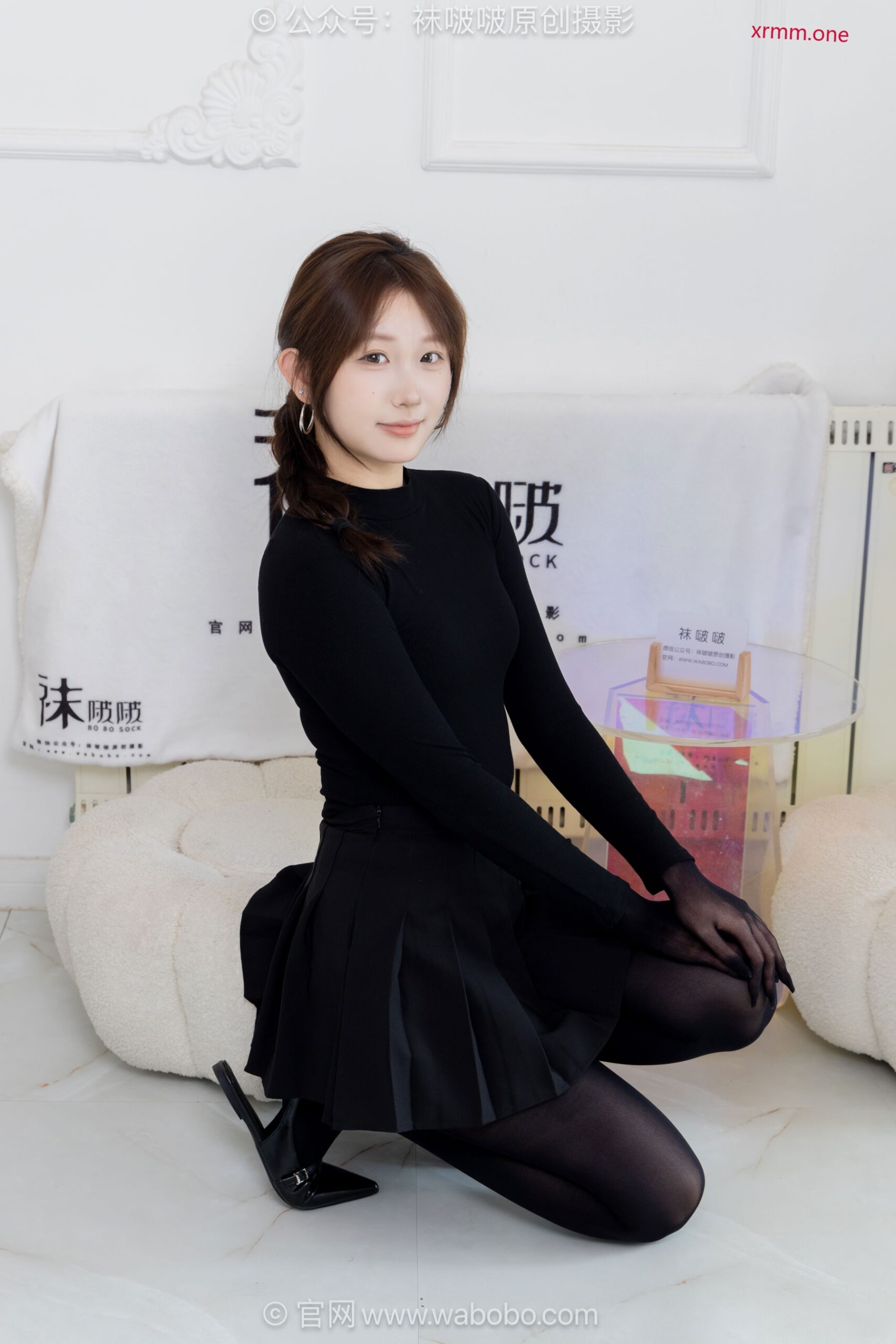 BoBoSocks袜啵啵 No.668 香菜 – 平底鞋、厚黑丝五指袜、黑丝手套_179P-软件百科