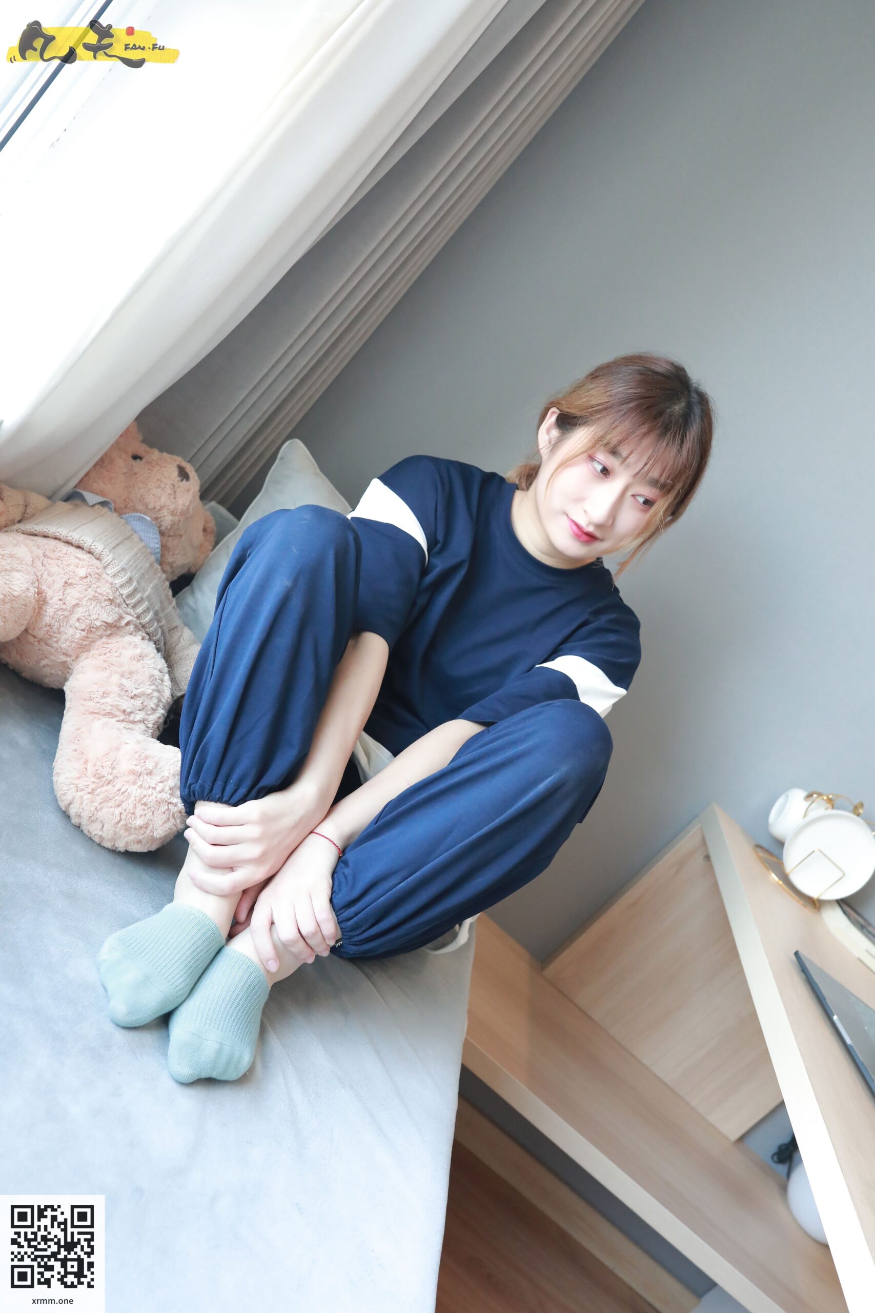 凡夫摄影 – 丽娜 伊人浅笑_190P-软件百科